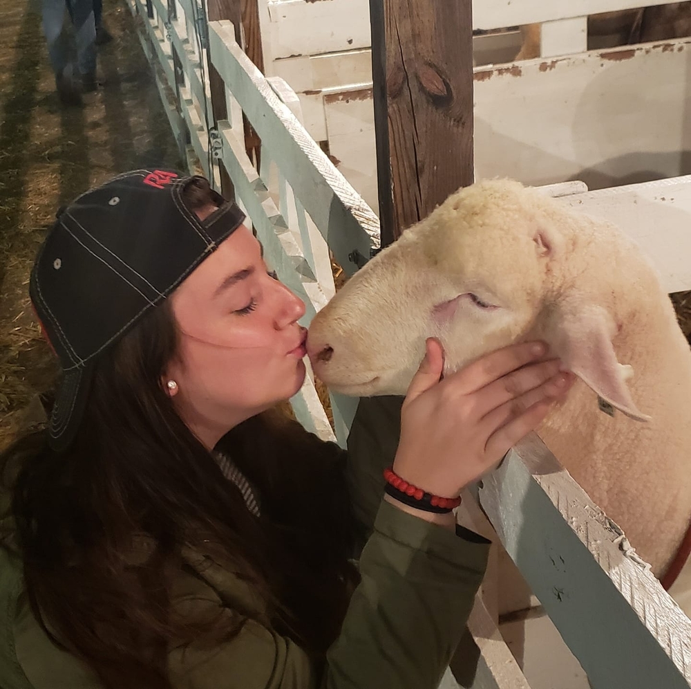 Meet your Posher, Kassie